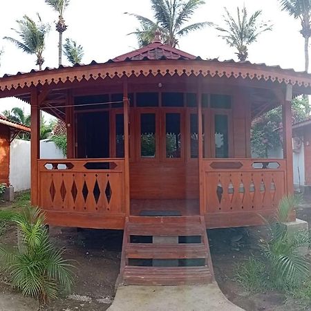 Welly Bungalow Джили Трауанган Екстериор снимка