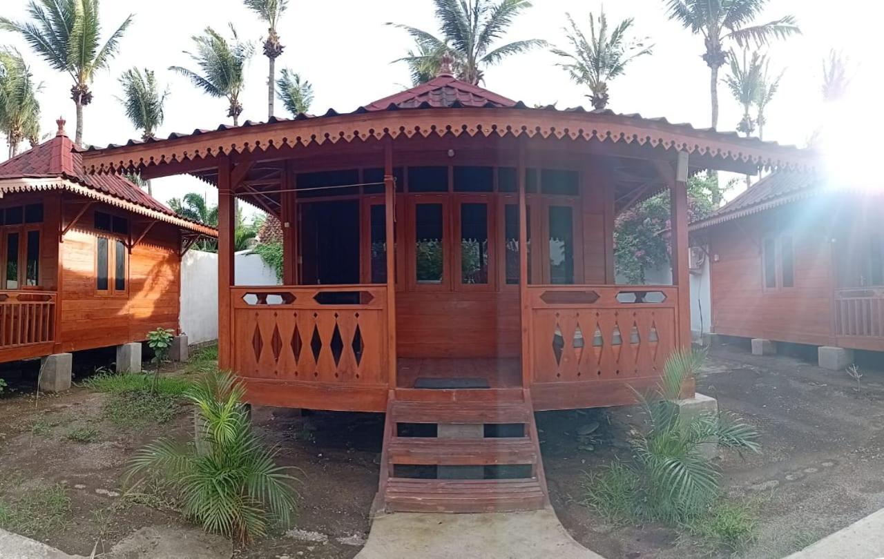 Welly Bungalow Джили Трауанган Екстериор снимка