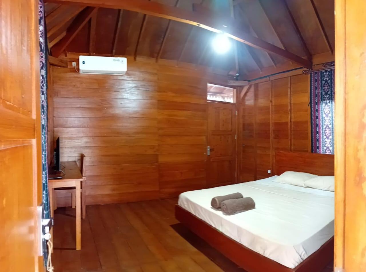 Welly Bungalow Джили Трауанган Екстериор снимка