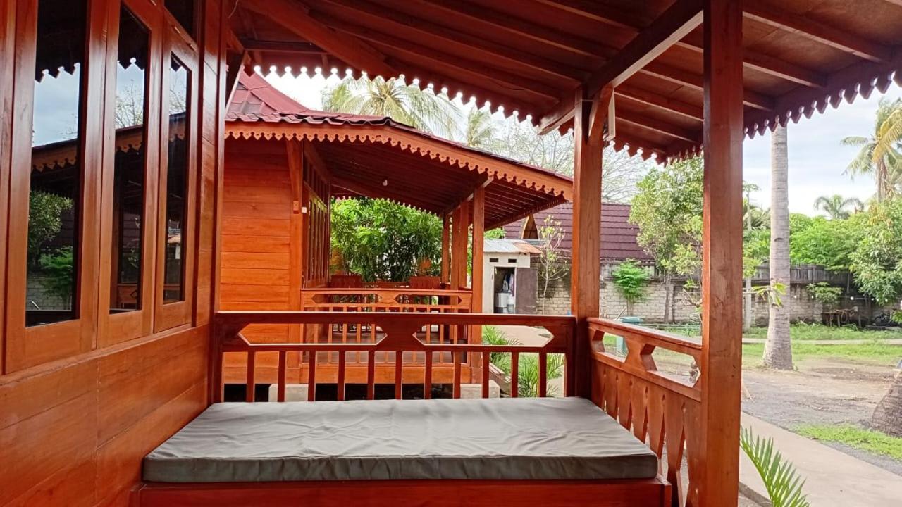 Welly Bungalow Джили Трауанган Екстериор снимка