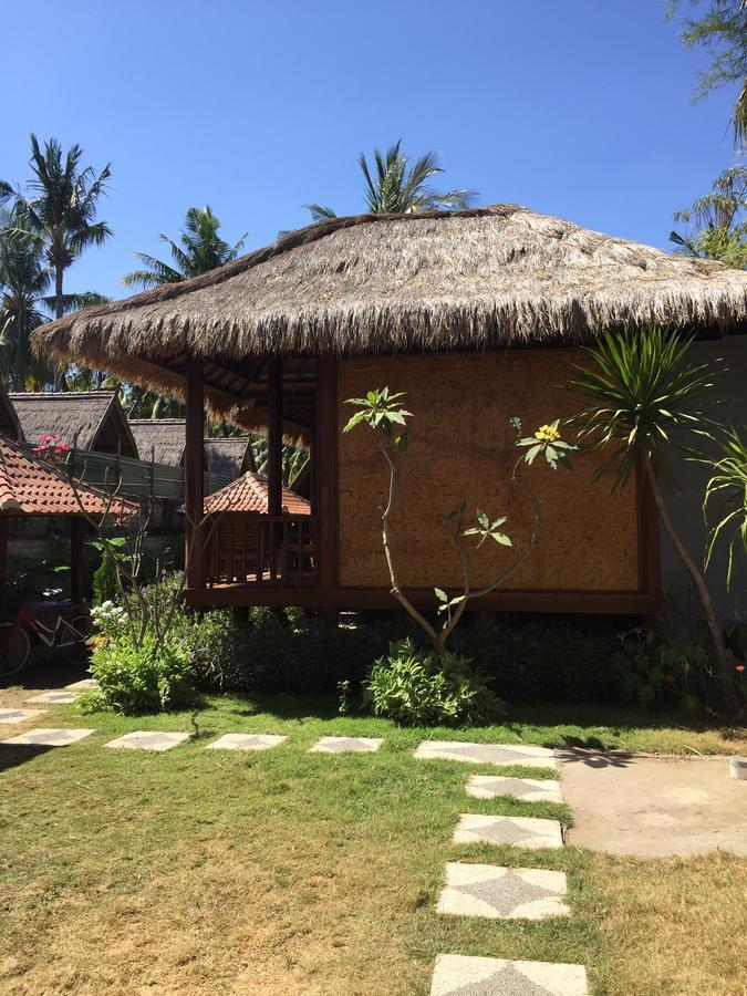 Welly Bungalow Джили Трауанган Екстериор снимка