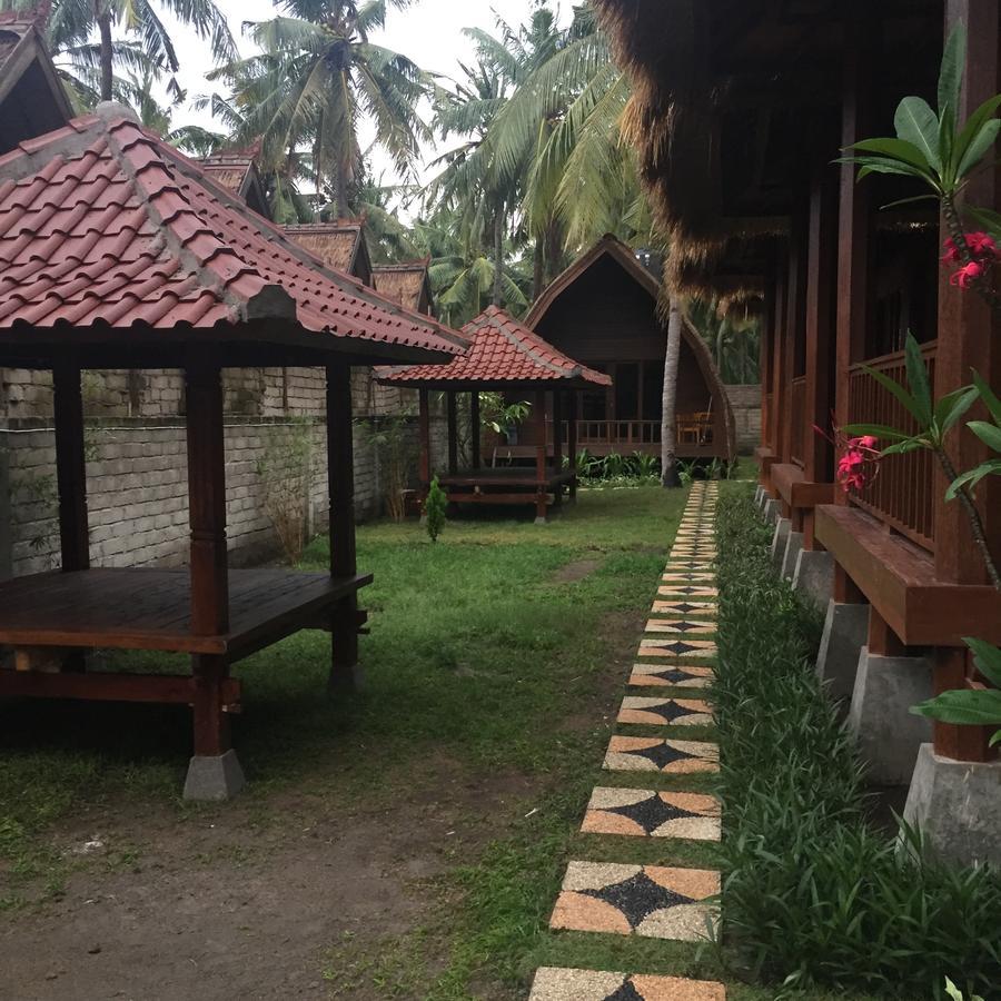 Welly Bungalow Джили Трауанган Екстериор снимка