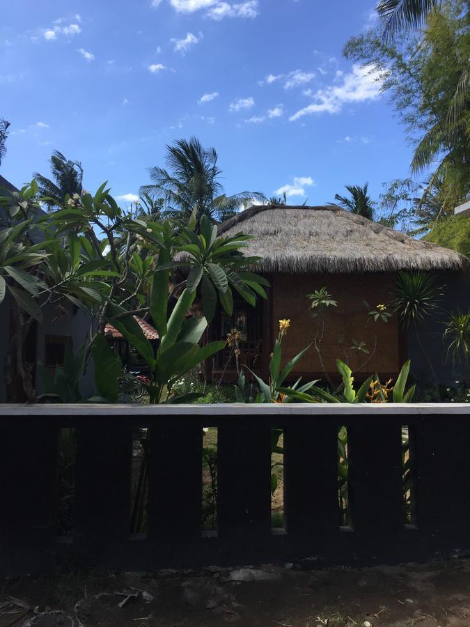 Welly Bungalow Джили Трауанган Екстериор снимка