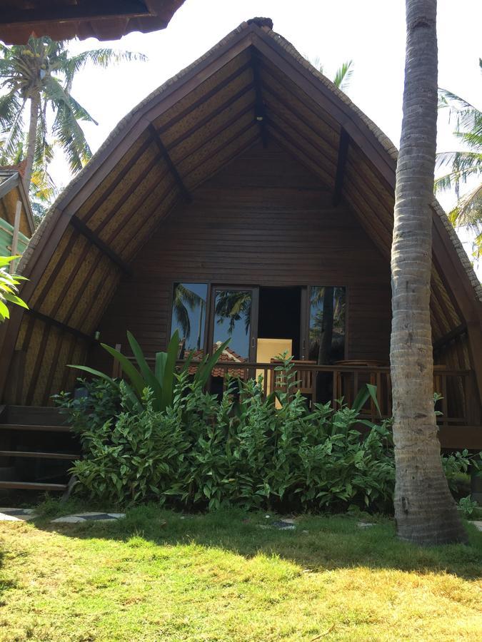 Welly Bungalow Джили Трауанган Екстериор снимка
