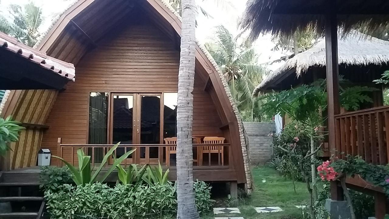 Welly Bungalow Джили Трауанган Екстериор снимка