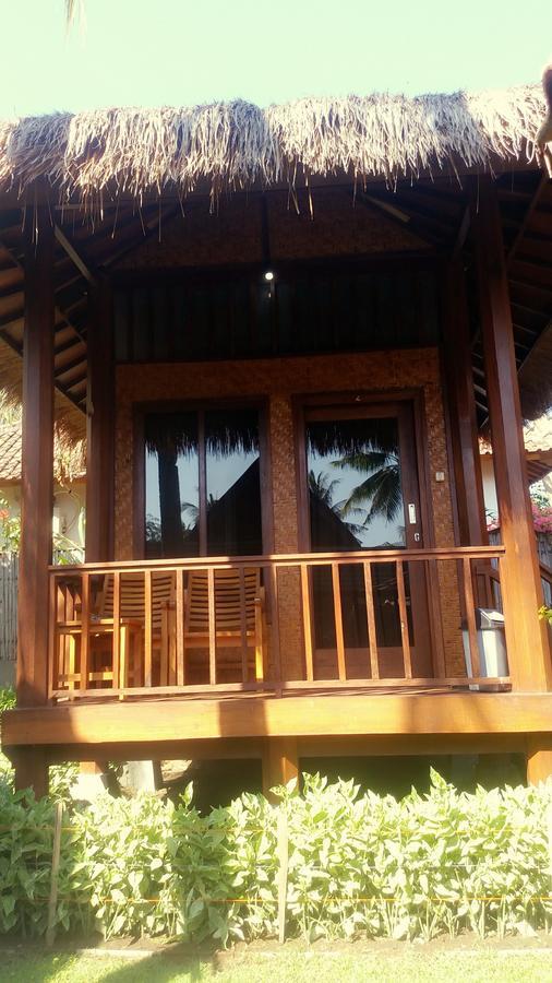 Welly Bungalow Джили Трауанган Екстериор снимка