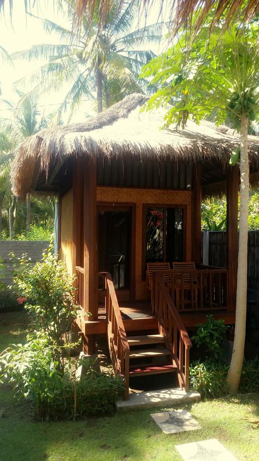 Welly Bungalow Джили Трауанган Екстериор снимка